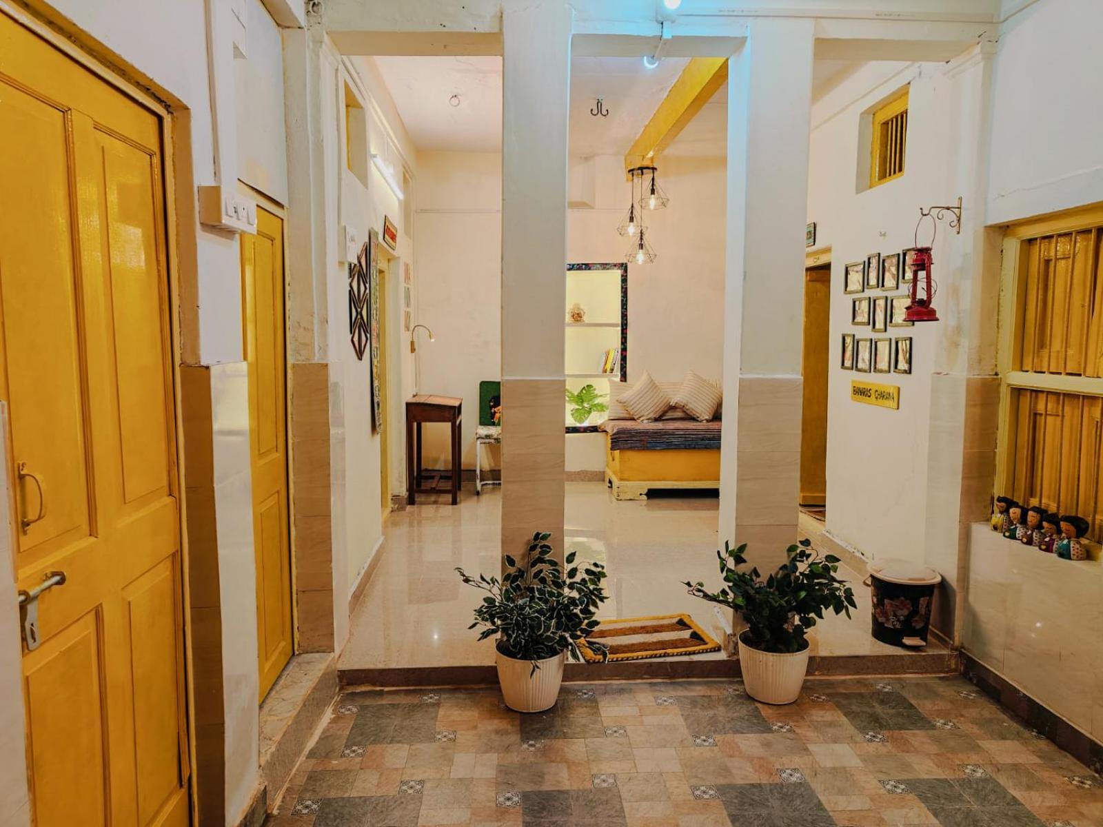 Kailash Heritage Homestay Bénarès Extérieur photo